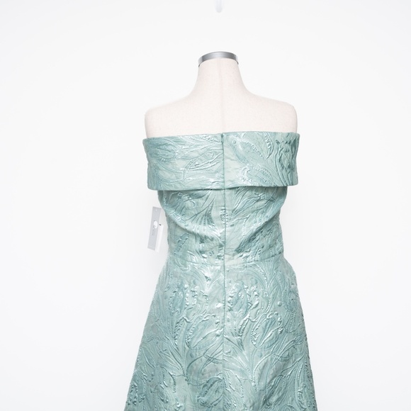 Rickie Freeman for Teri Jon - Off-Shoulder Metallic Jacquard Gown - Picture 8 of 14